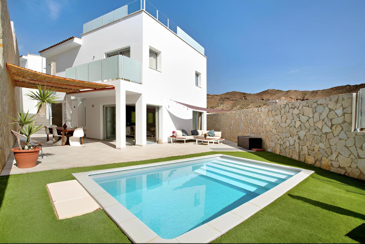 Dream Villa With Heated Pool, Rooftop & Ocean Views Моган Экстерьер фото